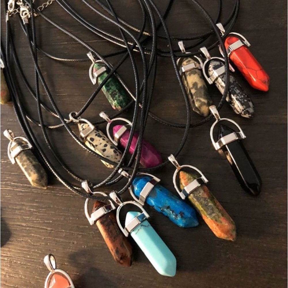 Crystal/quartz necklaces - Picture 3 of 6